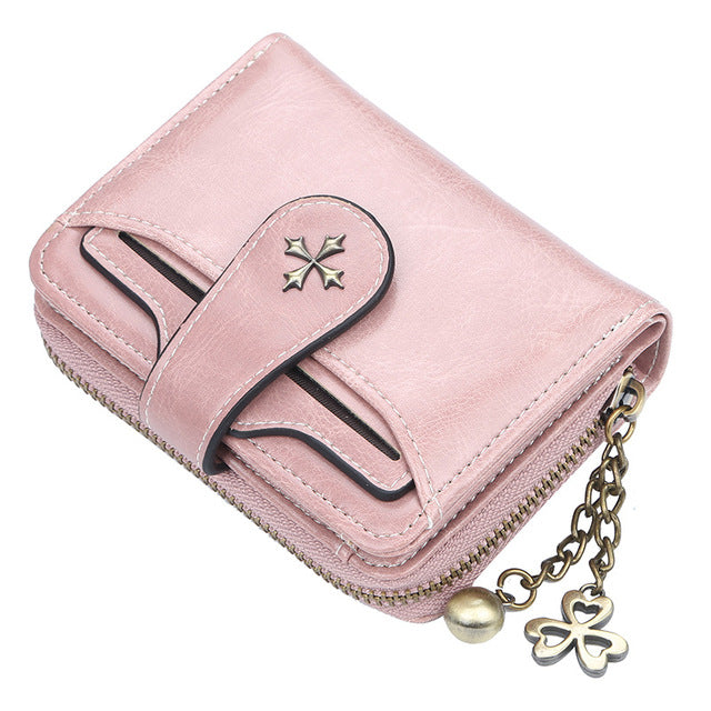 Voluminous Chained Women Wallet