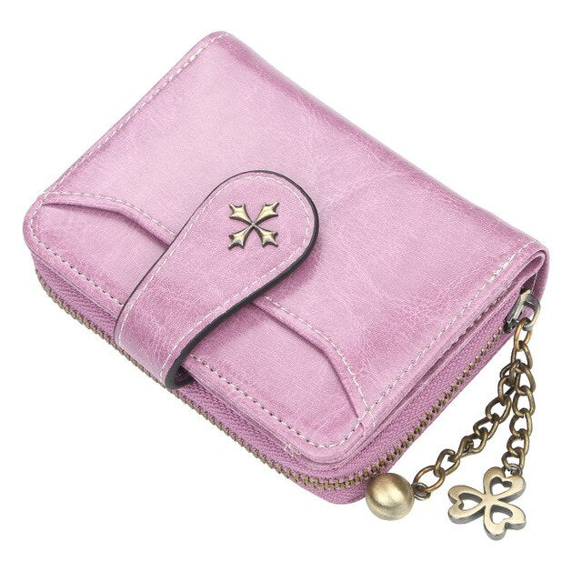Voluminous Chained Women Wallet
